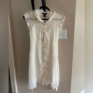 BCBGMAXAZRIA Cream/Ivory Lace Mini Dress